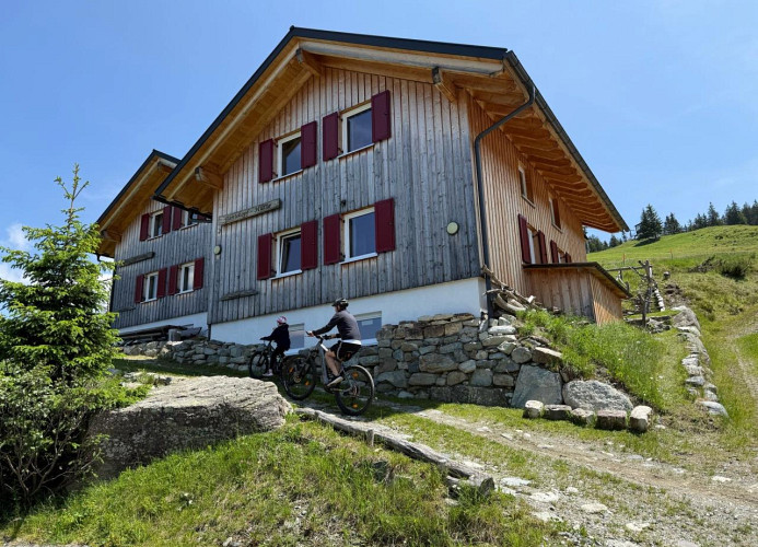 Zamangspitzhütte  myRelaxs Ferienwohnung Alpenrose 